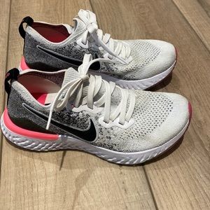 Nike epic react size 7